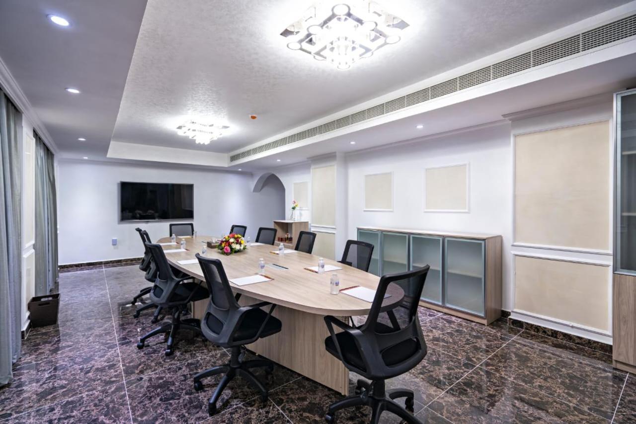 Al Amerat Hotel Al Amarat Exterior photo